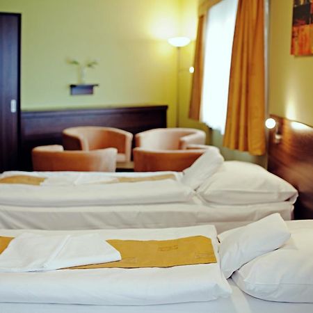 Hotel Active Прахатіце Екстер'єр фото